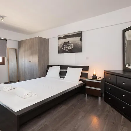 Napa Apartment *