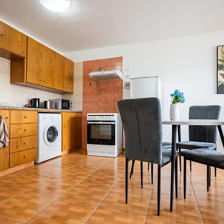 Napa Apartment *